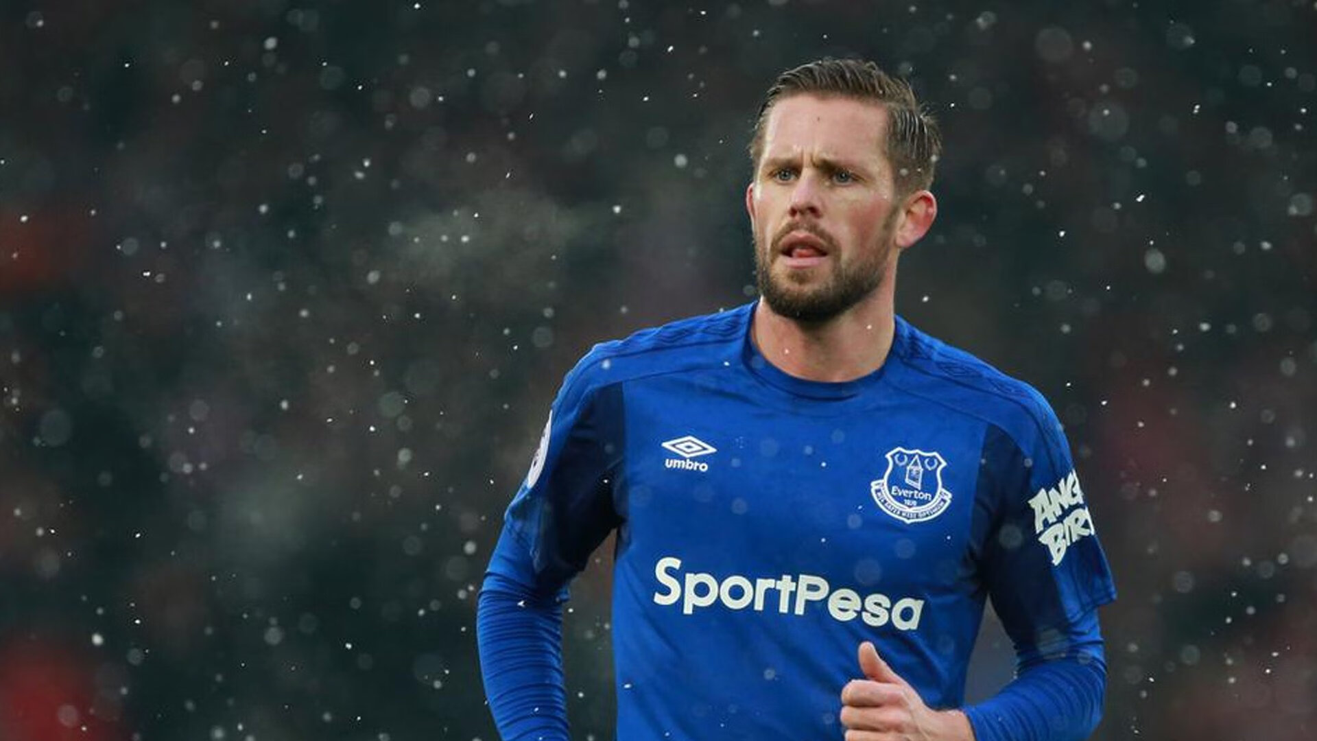 开云平台-封神之夜！三笘薰极限高能输出，塞维利亚压哨逆天改命！