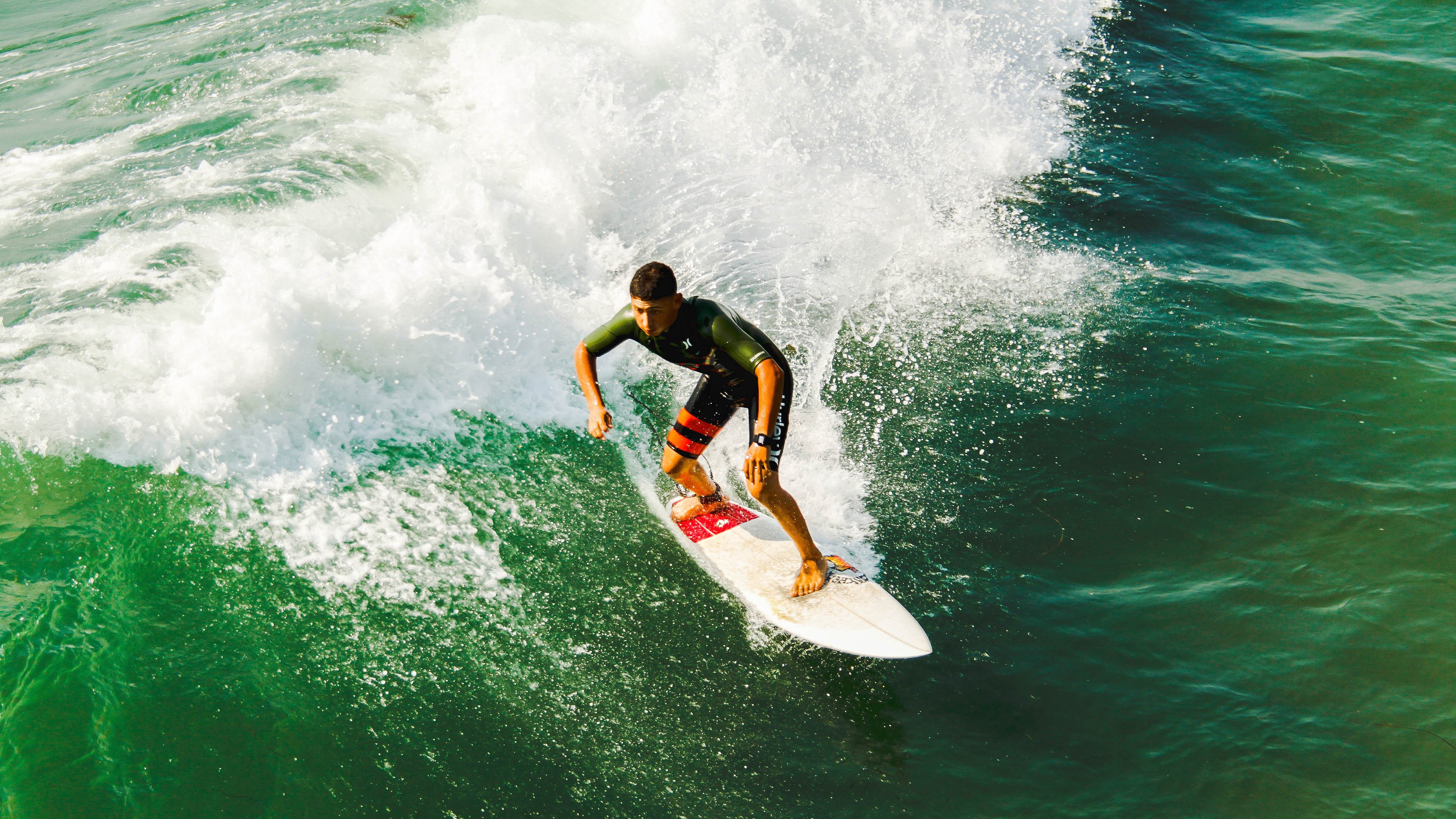街道硝烟与篮球血脉,当范弗利特在末节化身赛道上的孤胆车手