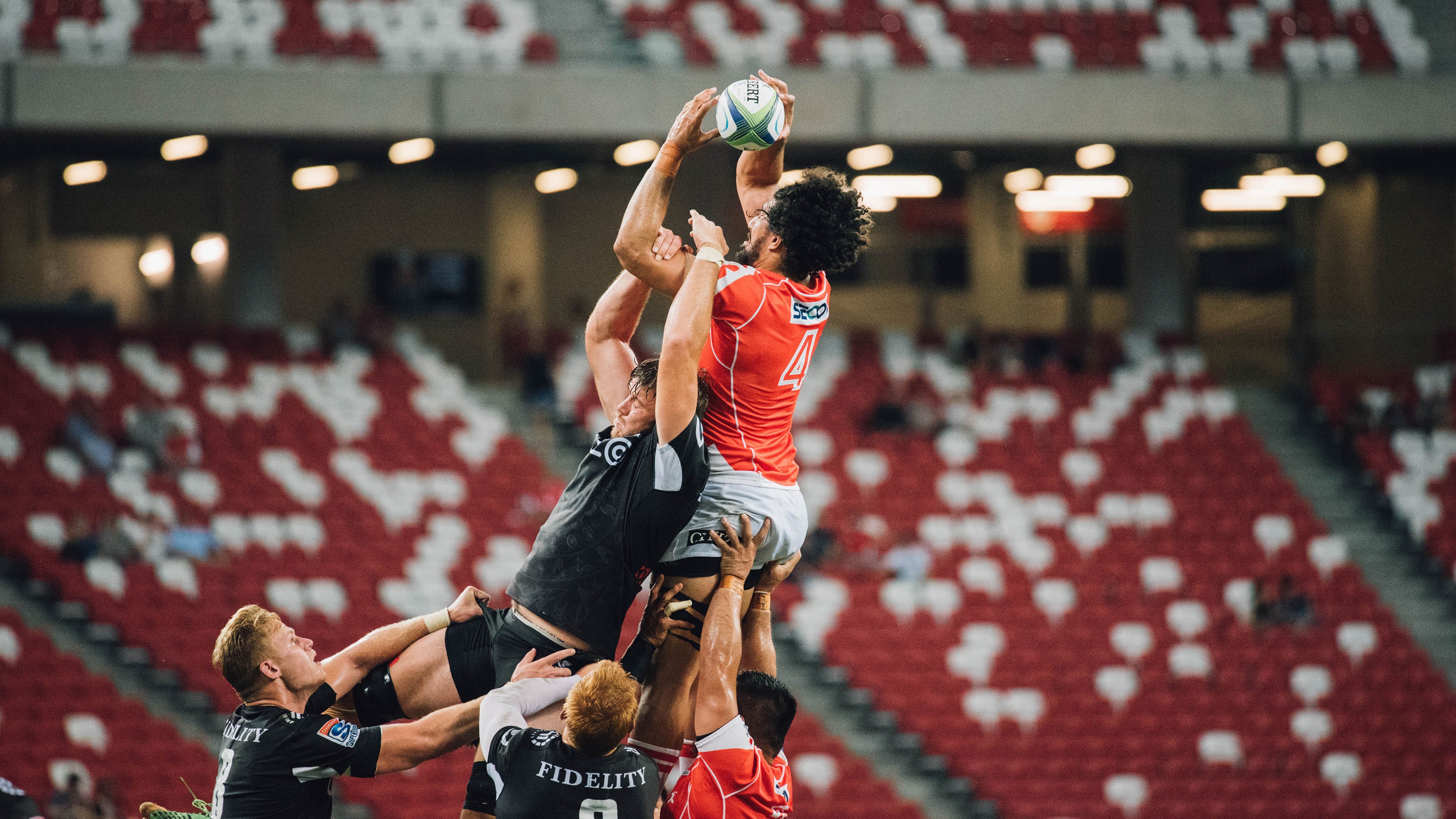 F1新赛季揭幕战之夜,切特·佩雷斯的持续杀伤力如何点燃赛场