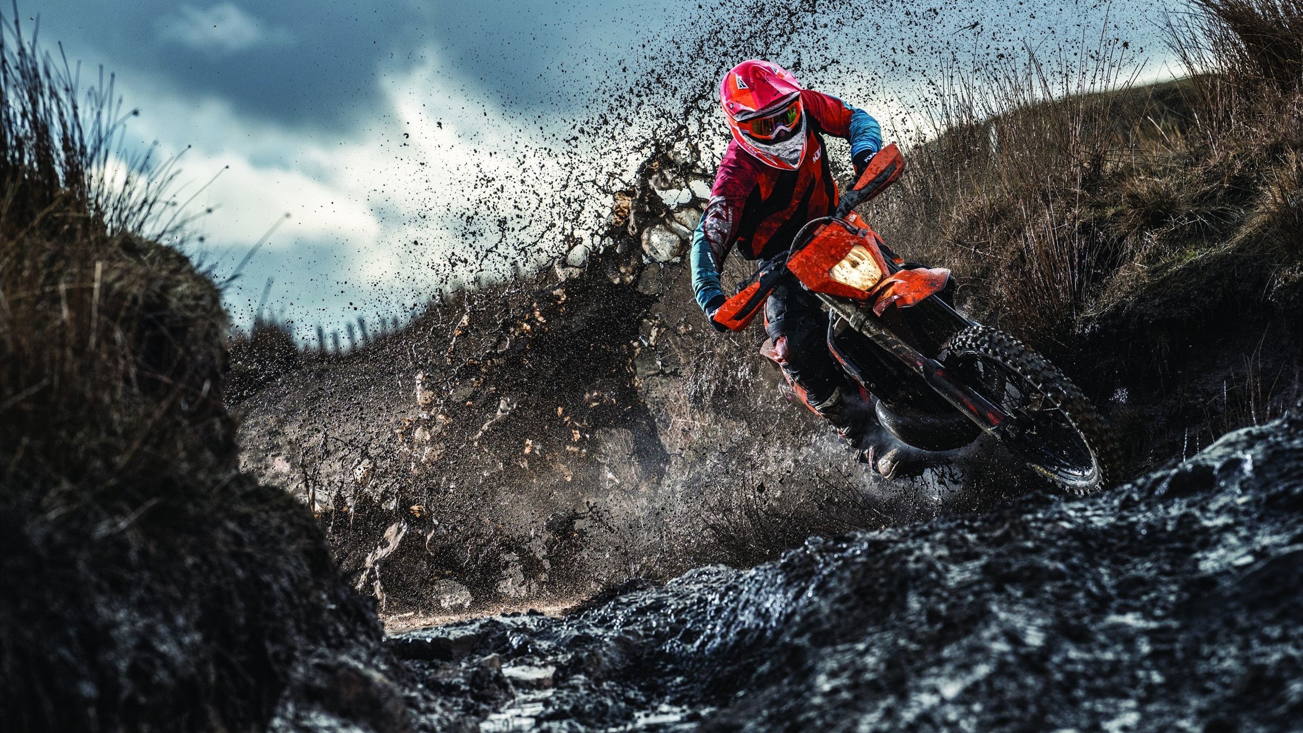 波斯铁骑鏖战亚平宁雄鹰,奥斯梅恩一剑封喉背后的足球寓言