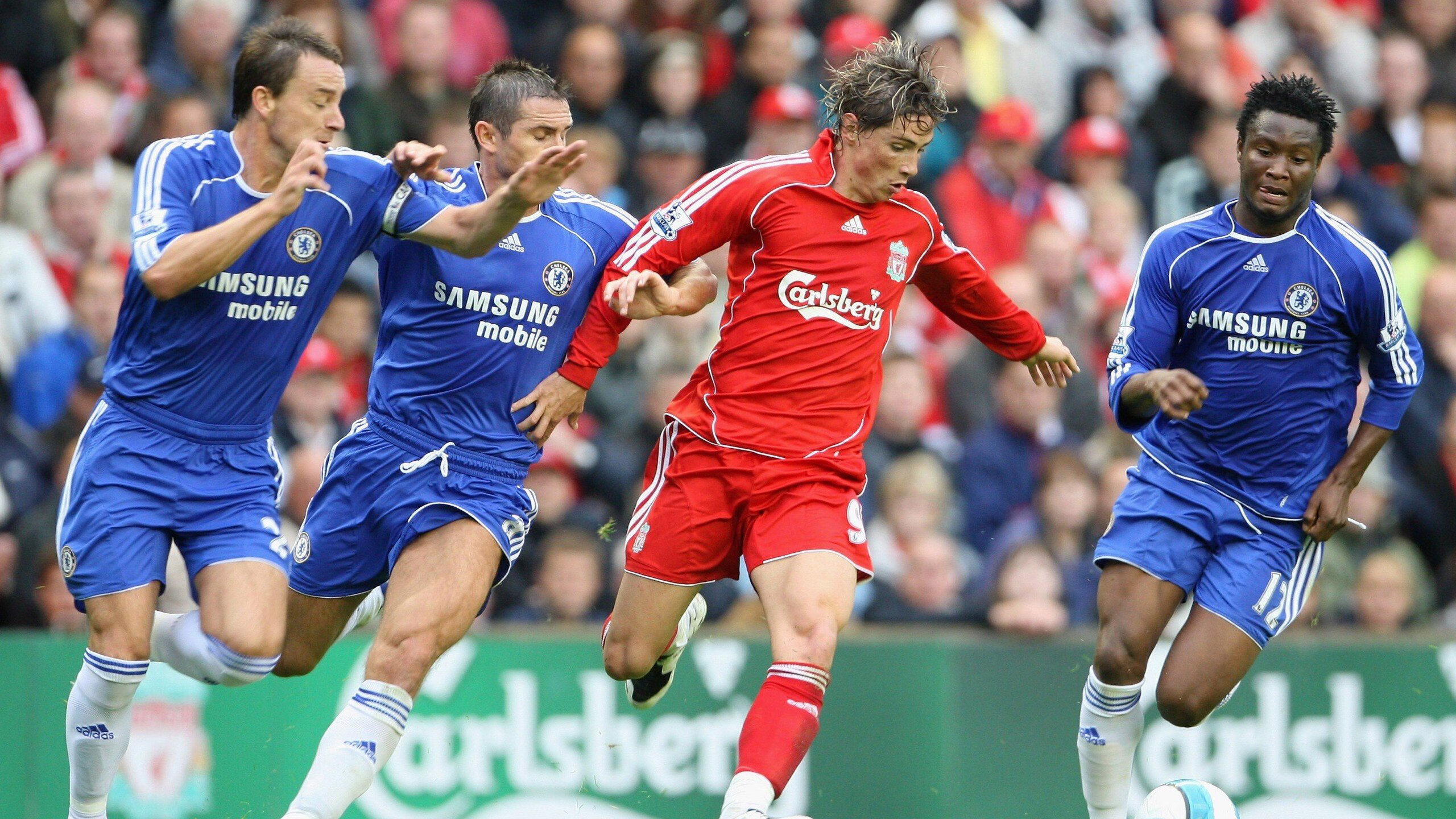 欧冠时刻,萨内弧线定乾坤,皇马逆境中奏响反击号角